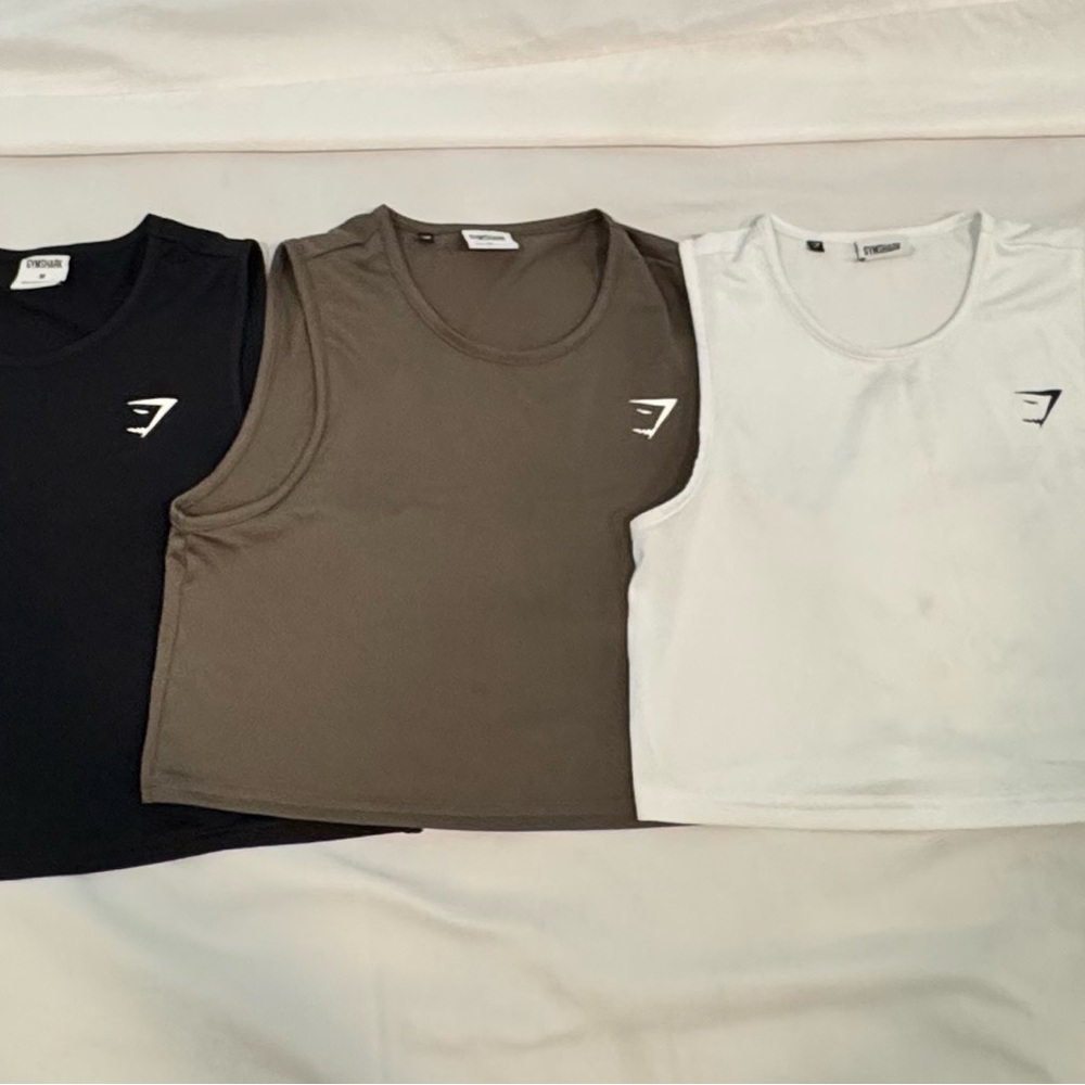 Gymshark Women's Training Crop Tanks - Black, Brown, White